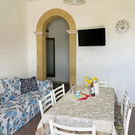 Apartment Domus Lucae *